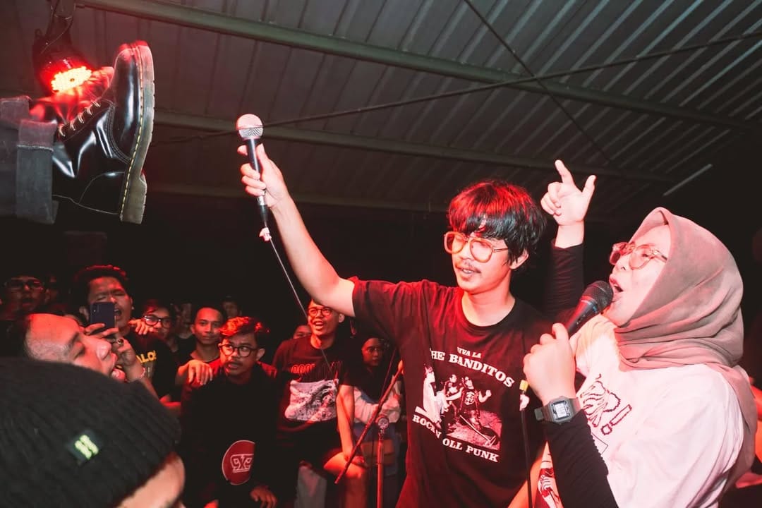 Kolektif AMPSKP, dendang berlawan chord