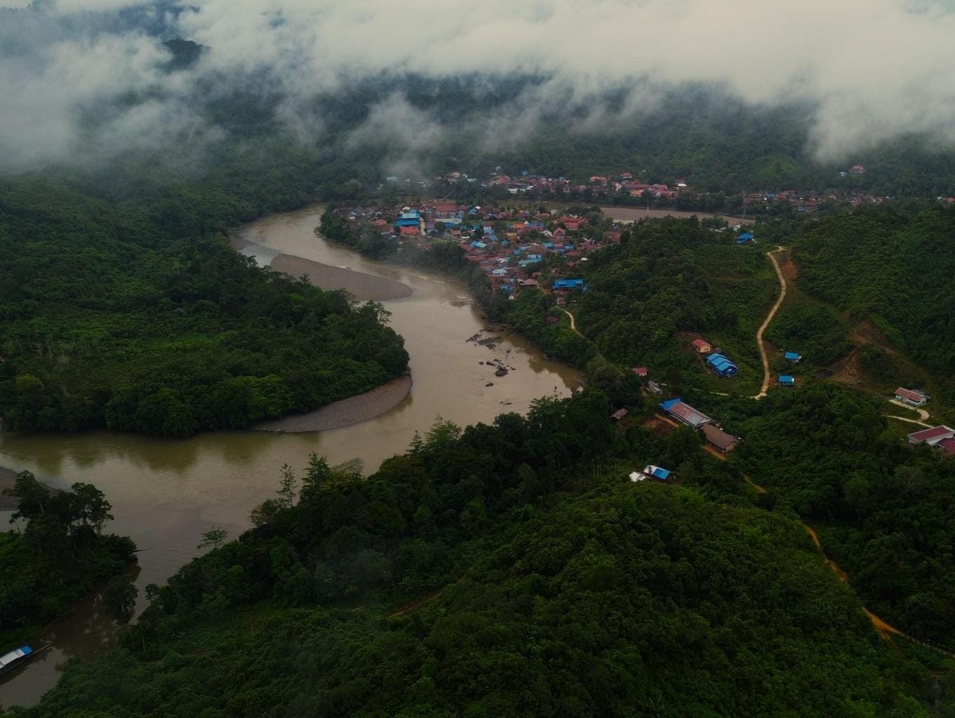 Beras Sekarung Rp 1,2 Juta di Kabupaten Mahakam Ulu, Warga Butuh Jalur Darat
