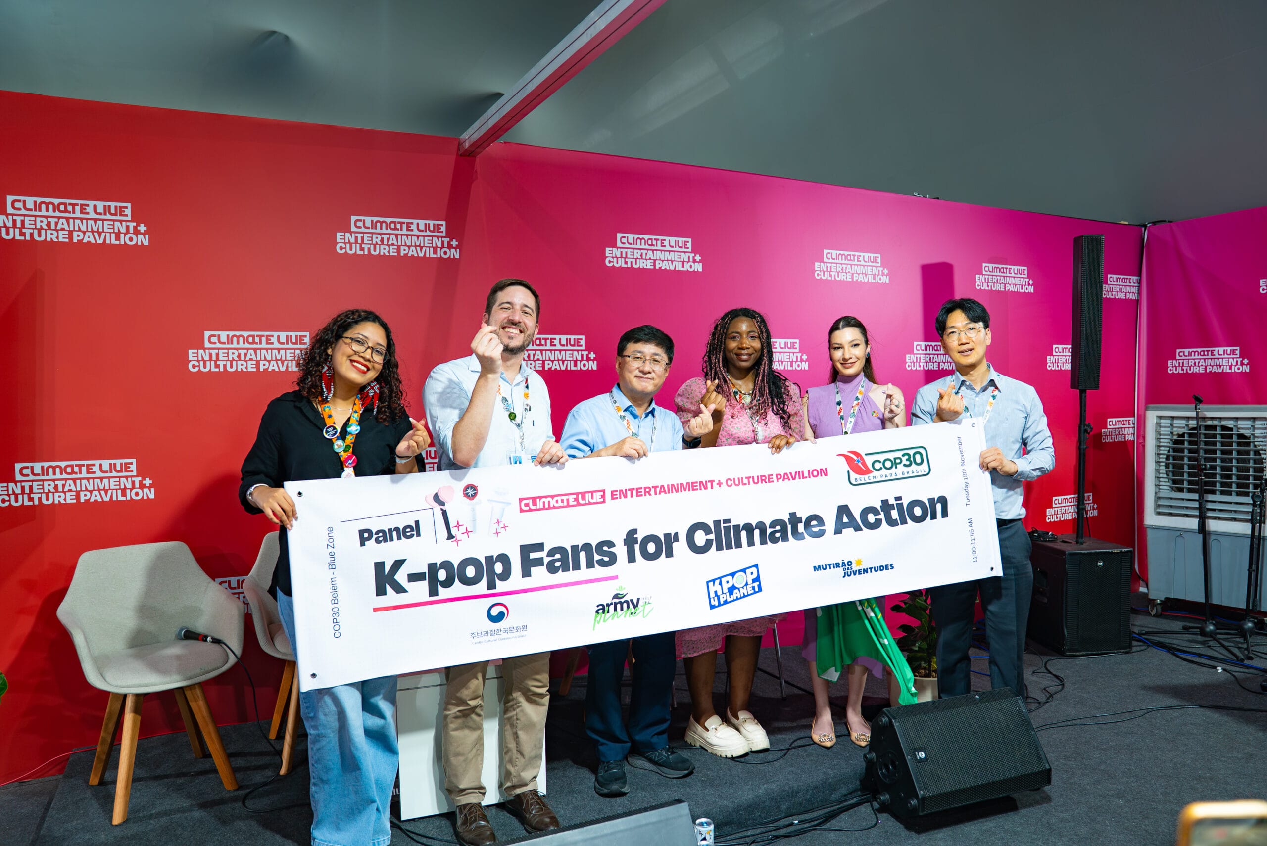 Kegiatan KPOP4PLANET di COP30 Brasil pada 18 November 2025. (Foto: Climate Live)
