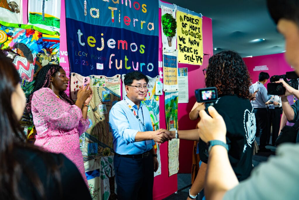 Kegiatan KPOP4PLANET di COP30 Brasil pada 18 November 2025. (Foto: Climate Live)