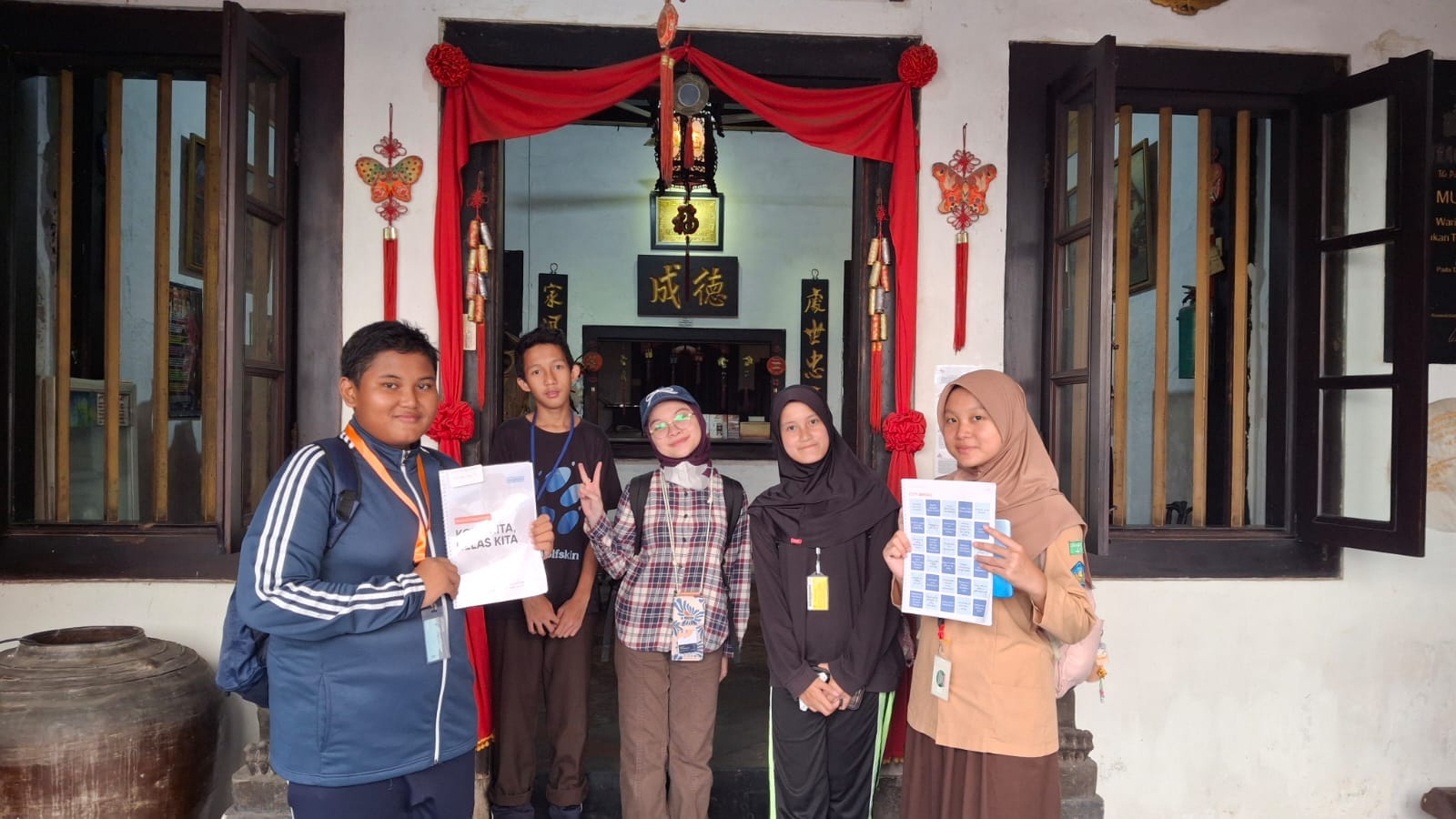 Kota Kita Kelas Kita oleh Alya Eka Khairunnisa Fellows MoTF