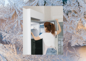 Jangan Dicongkel! Ini Cara Membersihkan Bunga Es Kulkas yang Benar