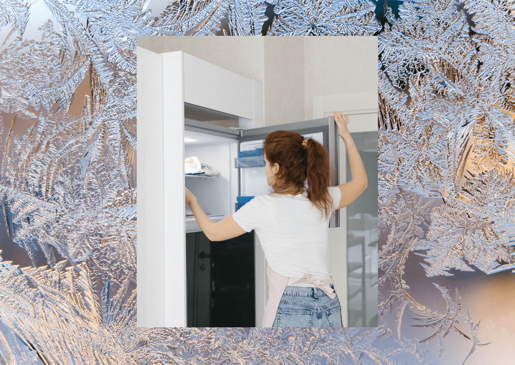 Jangan Dicongkel! Ini Cara Membersihkan Bunga Es Kulkas yang Benar