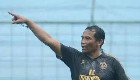 Asisten Pelatih Arema FC, Kuncoro. (Dok. Media Officer Arema FC)